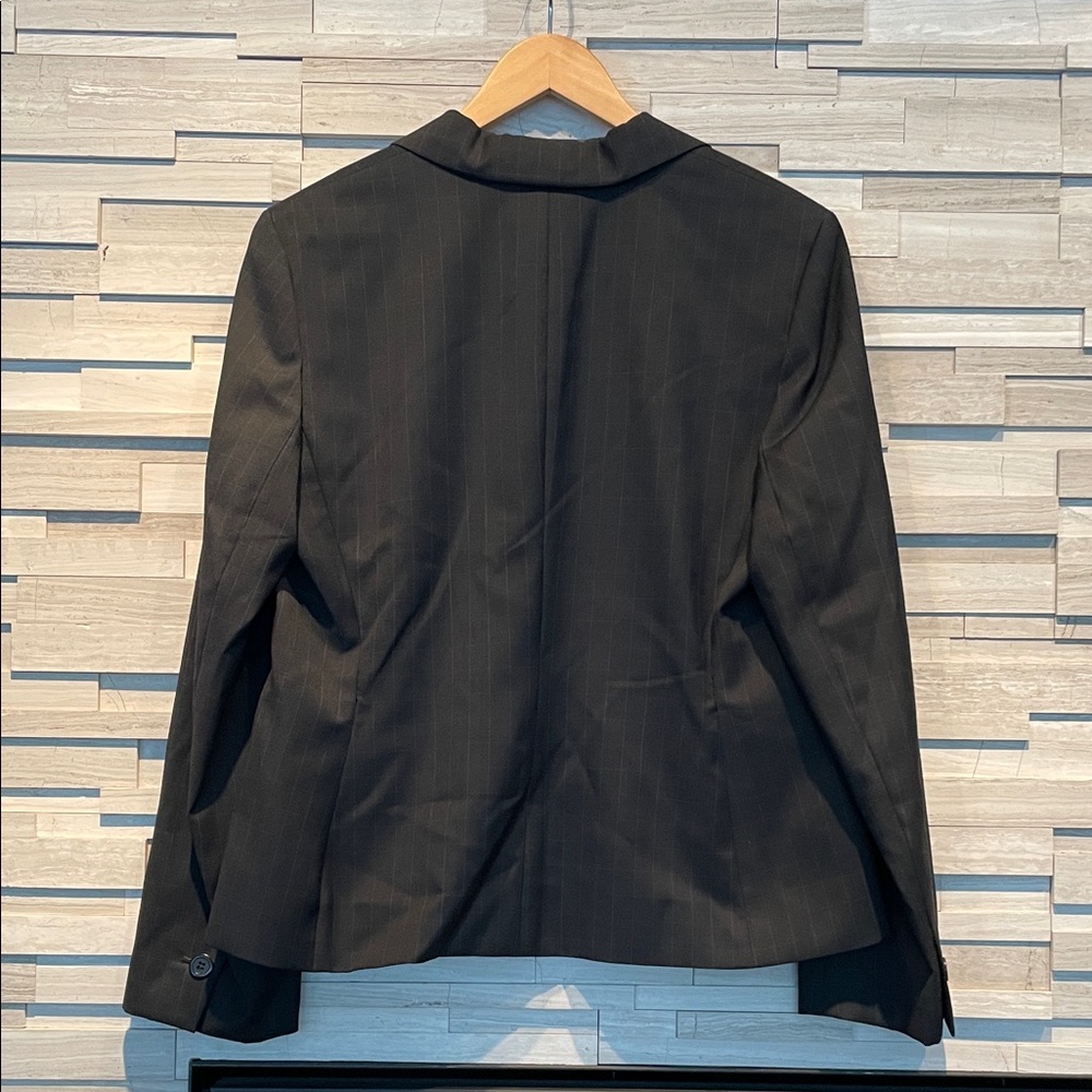 Ann Taylor LOFT Women’s Black Pinstripe Blazer, Size 14, Good Condition - Picture 3 of 4
